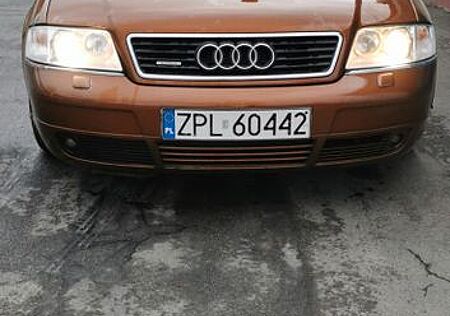 Audi A6 2.4 quattro tiptronic -