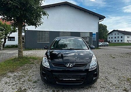 Hyundai i20 1.2 / TÜV NEU/Service Neu/Allwetter Neu
