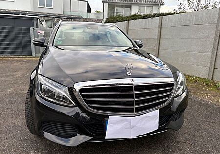 Mercedes-Benz C 180 T Autom. Exclusive