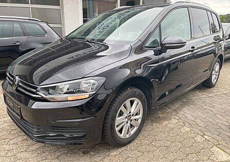 VW Touran Volkswagen Comfortline TSI DSG NAV PTS3 SHZ AHK 7Sit