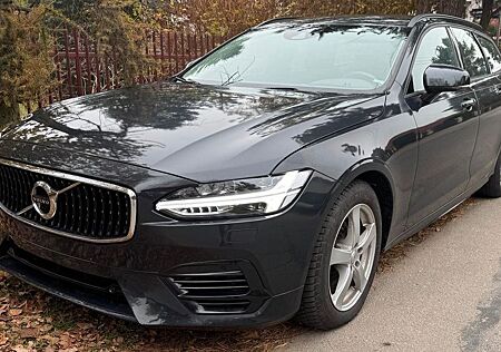 Volvo V90 D4 AWD R DESIGN Momentum Geartronic Momentum