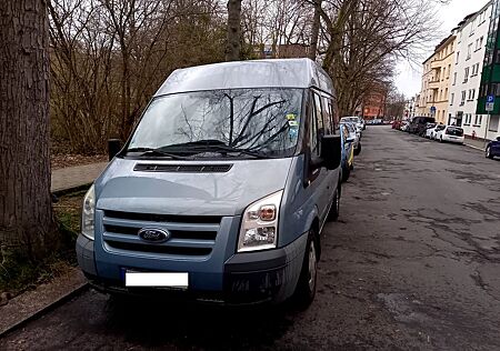 Ford Transit Camper- mit überholtem Motor (60.000km)