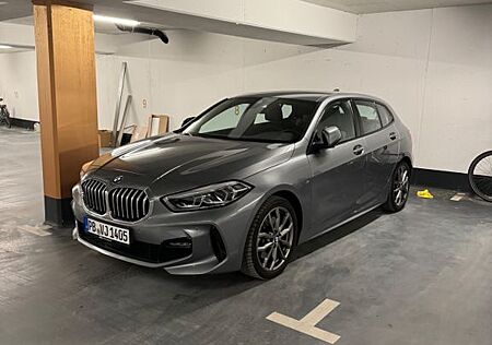 BMW 120i M Sport Steptronic M Sport