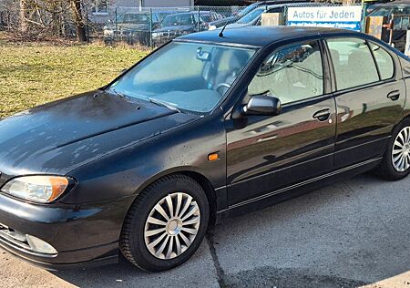 Nissan Primera 1.8 Family Plus