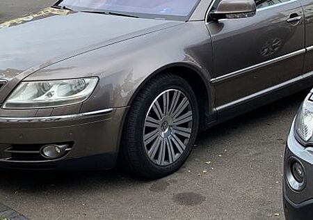 VW Phaeton Volkswagen 3.0 V6 TDI 4MOTION Tiptronic 4-Sitze...