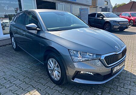 Skoda Scala Ambition 1,0 TSI ACC AppleCar LED Sitzhz.