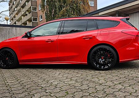 Ford Focus 1,0 EcoBoost Hybrid 114kW ST-Line X Tu...