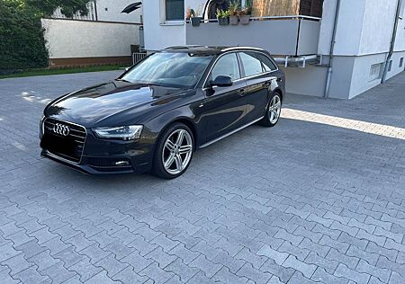 Audi A4 2.0 TFSI S tronic quattro S line Avant S line