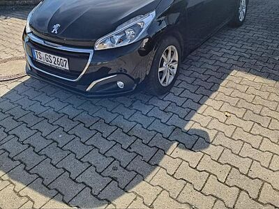 Peugeot 208 PureTech 82 Allure Allure