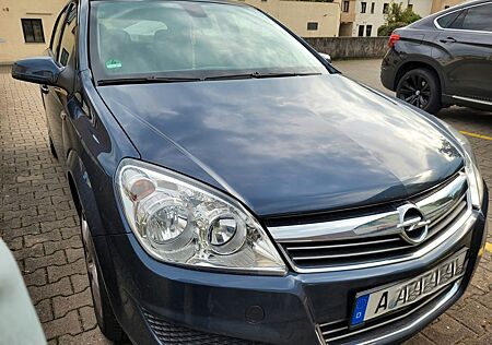 Opel Astra 1.6 Ecotec 85kW Easytronic -