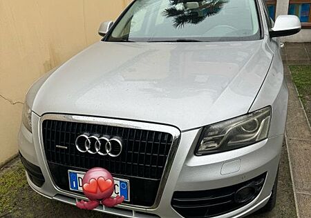 Audi Q5 3.0 TDI S tronic quattro -