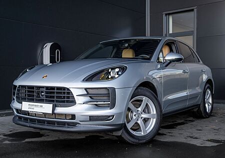 Porsche Macan Luftfederung ACC Rückfahrkamera