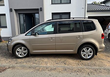 VW Touran Volkswagen 2.0 TDI DSG MATCH BlueMotion Technolo...