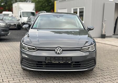 VW Golf Volkswagen VIII Lim. United