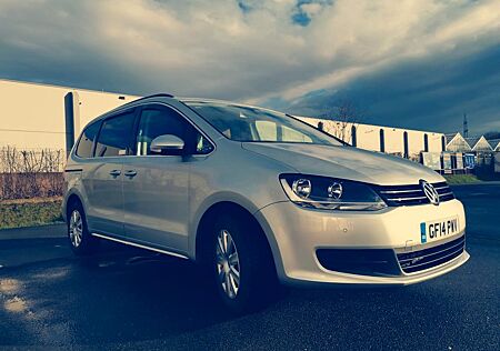 VW Sharan Volkswagen 2.0 TDI DSG 130kW BMotion T Comfortli...