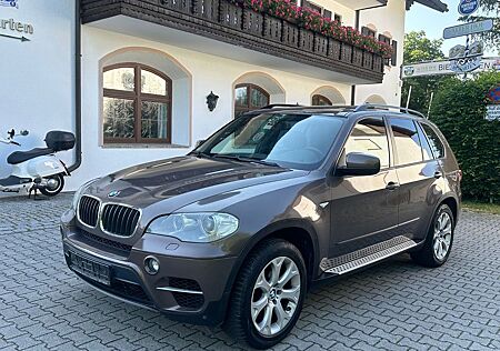 BMW X5 xDrive30d Braun Exclusive Pano AHK
