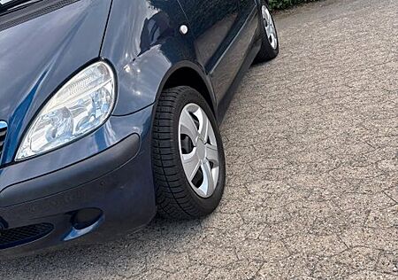 Mercedes-Benz A 140 CLASSIC Top gepflegt mit frischem TÜV
