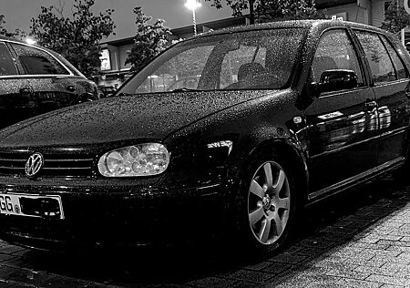 VW Golf Volkswagen 4/ VI V5/VR5- Motor Revidiert