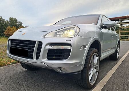 Porsche Cayenne Turbo S TÜV NEU