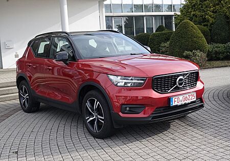 Volvo XC 40 XC40 D3 AWD R-Design AHK*PGSD*RFK*elektr. Sitze