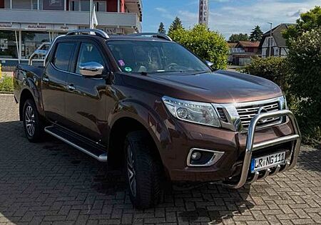 Nissan Navara 2.3