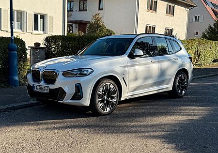 BMW iX3 IMPRESSIVE IMPRESSIVE