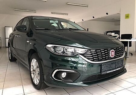 Fiat Tipo Lounge/Automatik/Navi