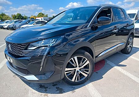 Peugeot 3008 Allure Pack 1.5HDI 131PS/Cam/Blis/SzHz/Keyl