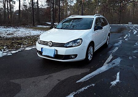 VW Golf Volkswagen 1.4 TSI DSG Style Variant Style