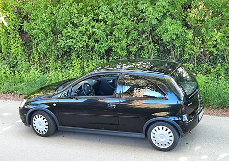 Opel Corsa 1.2 Twinport -
