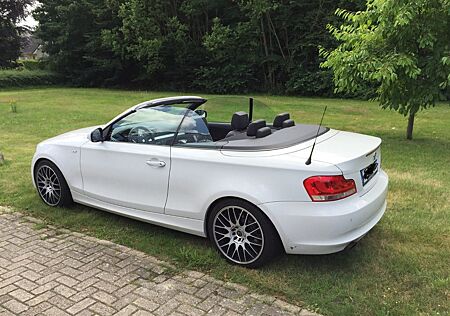BMW 118i Edition Sport Cabrio Edition Sport