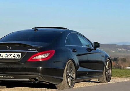 Mercedes-Benz CLS 500 -