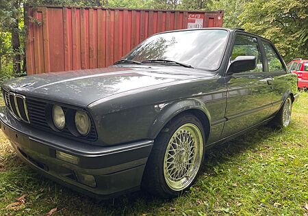 BMW 325i 2Türer