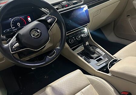 Skoda Superb 2.0 TDI SCR 147kW DSG 4x4 L&K COMBI L&K