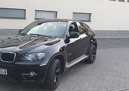 BMW X6 xDrive40d Motor komplett überholt, sehr guter