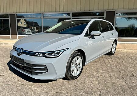 VW Golf Volkswagen VIII Variant 1.5 eTSI Life FACELIFT*SHZ*AHK