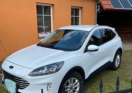 Ford Kuga 2.5 Duratec PHEV Titanium X CVT Titanium X