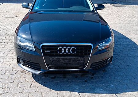 Audi A4 3.2 FSI tiptr. quattro Attraction Avant A...