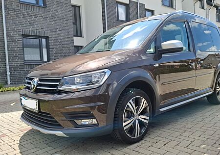VW Caddy Volkswagen 1,4TSI 92kW Alltrack top Zustand!!