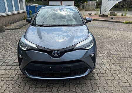 Toyota C-HR Hybrid Club 1.8*Kamera*SHZ*