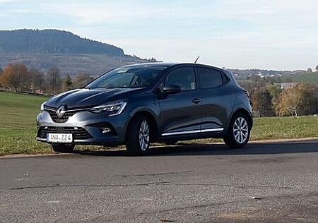 Renault Clio TCe 100 Experience Experience