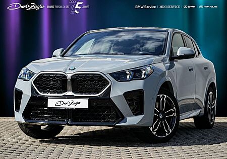 BMW X2 sDrive20i M-Sport AdLED AHK AkSitz PANO KoZg