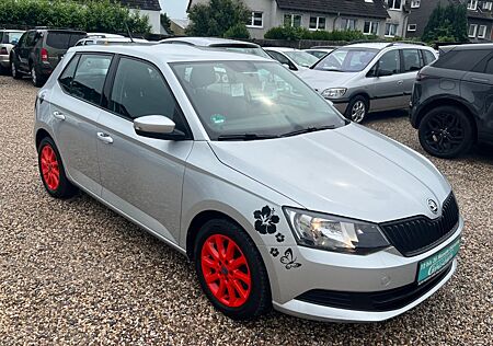 Skoda Fabia Active*TÜV NEU*1 HAND*KLIMA*SEHR SAUBER*