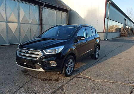 Ford Kuga Titanium 2.0 TDCI 4x4 AHK DAB