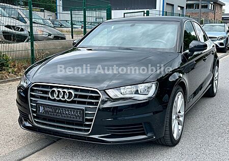 Audi A3 Lim. ambiente quattro/NAVI/ALCANTARA/TEMP/SHZ