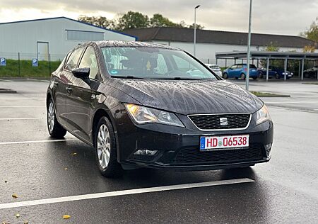 Seat Leon Style 1-Hand