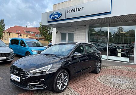 Hyundai i30 Kombi Trend Mild-Hybrid / Navi+7.Gang+Kamera