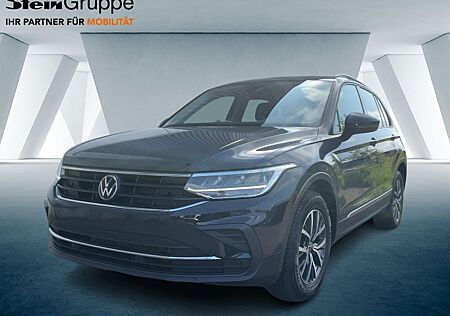 VW Tiguan Volkswagen 1.5 TSI BMT Life Navi ACC LED CarPlay