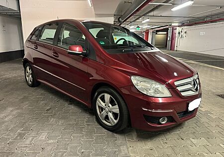 Mercedes-Benz B 200 CDI SPORTPAKET AUT.LEDER~PANO~NAVI~XENON~