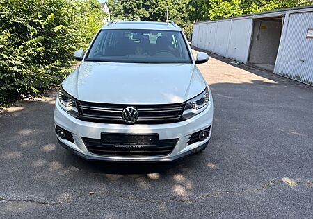 VW Tiguan Volkswagen 1.4 TSI 4MOTION Sport & Style Sport &...